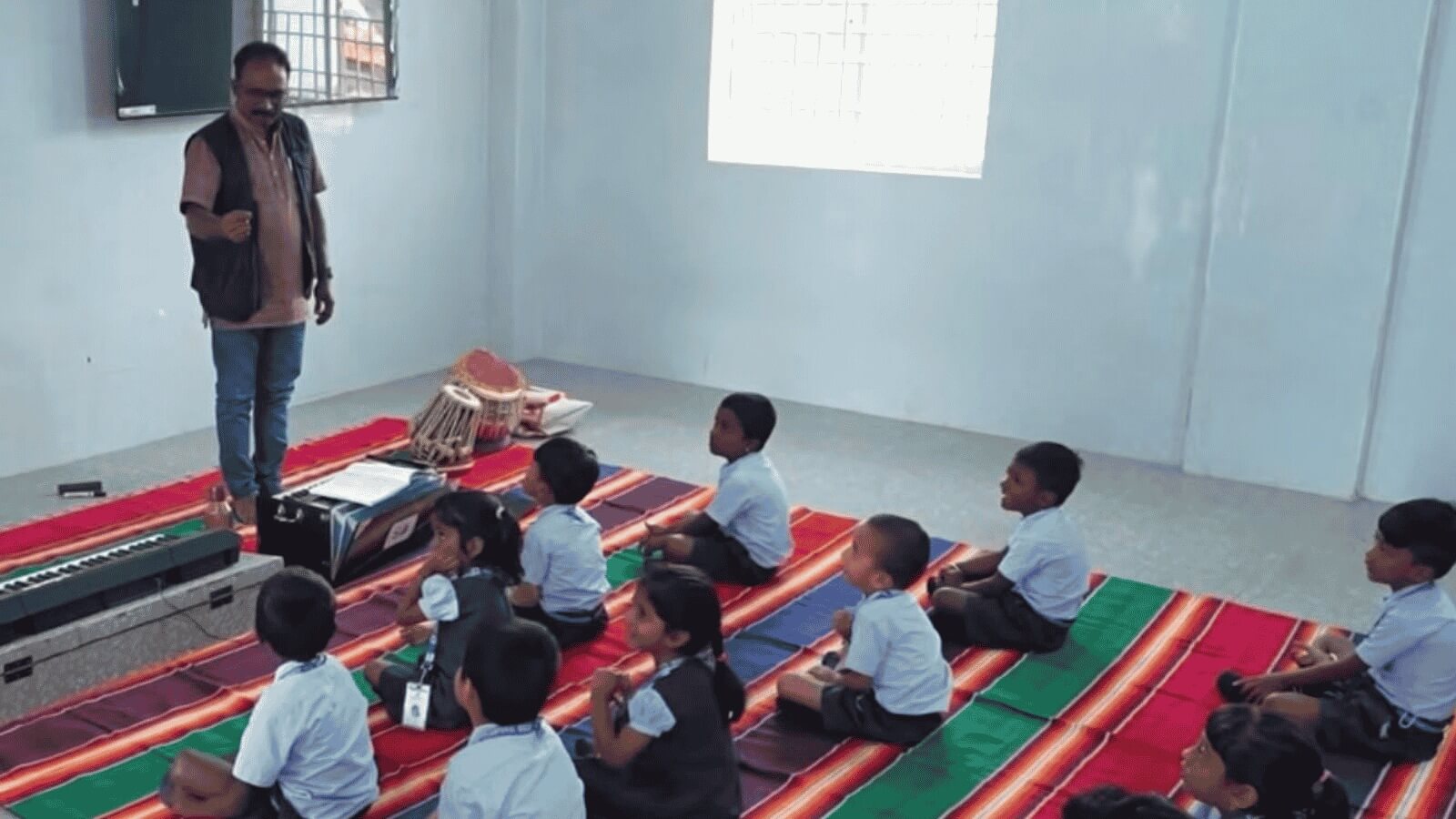 aspire bee school cricke team